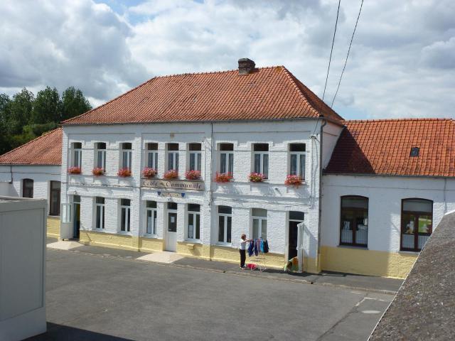 Ouve-Wirquin (Pas-de-Calais) mairie et école