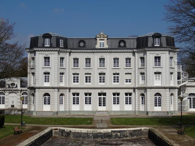 Cet édifice est inscrit au titre des Monuments historiques. Il est répertorié dans la base Mérimée, base de données sur le patrimoine…