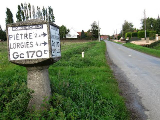 Borne Michelin - Neuve-Chapelle, Pas de Calais, Nord Pas de Calais, France