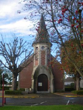 Vue de l'église Saint-Vaast de Violaines.
