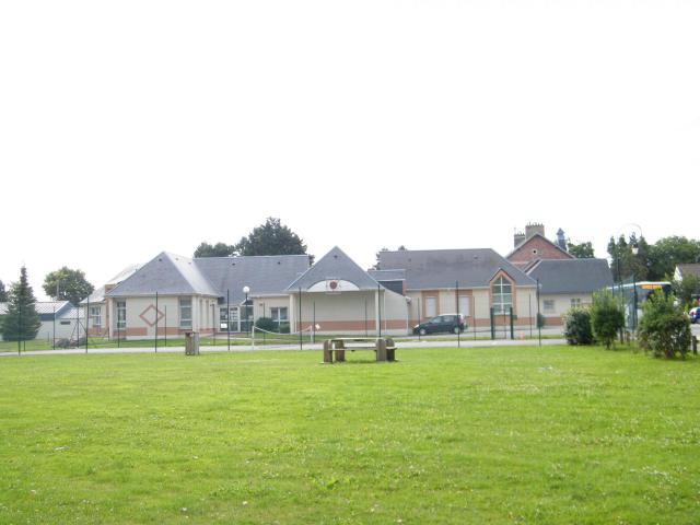 Groupe scolaire, Groffliers, Pas-de-Calais, France