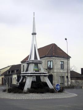 le carrefour de la tour Effel à Sains en Gohelle