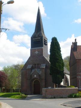 Vue de l'église Saint-Vaast d'Ivergny.