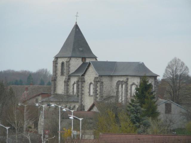 Eglise des Ancizes 12/04/2009