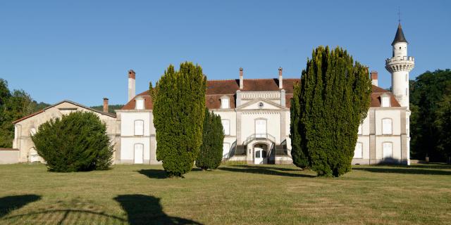 L'abbaye cistercienne de Montpeyroux à Puy-Guillaume, Puy-de-Dôme.