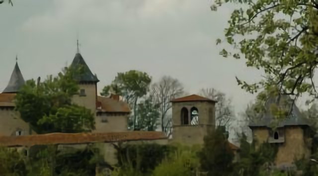 Vue sur les toits de Moriat