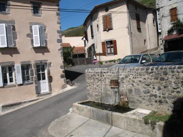 Fontaine de la place du coudert