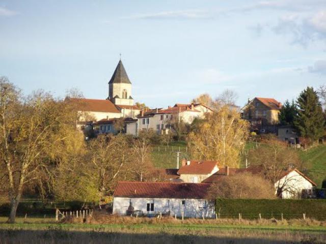 Le village vu du pont