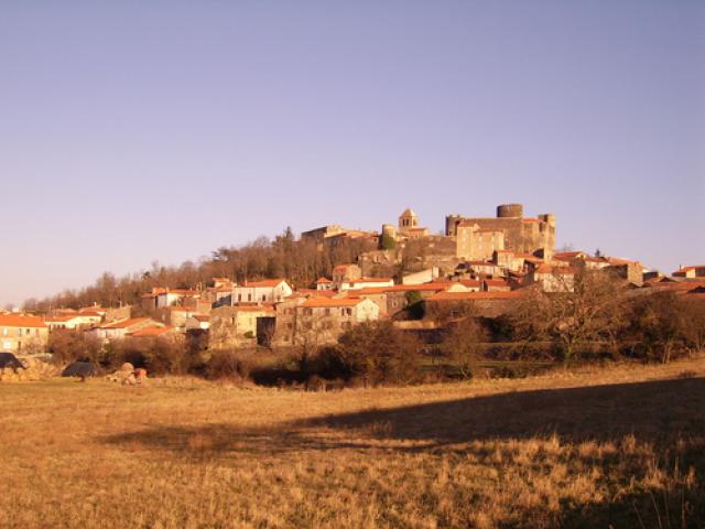 Village Chalus