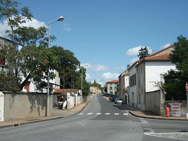 Route départementale 1093 en direction de Maringues, à Joze, Puy-de-Dôme, France [15151]