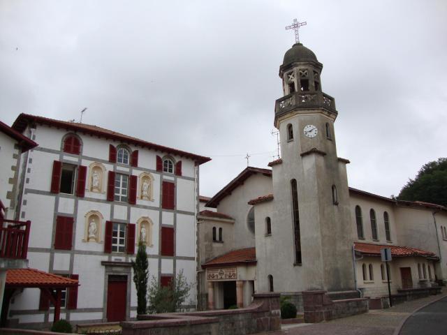 Notre Dame du Sacré Coeur, Hasparren (Pyr-Atl, Fr), exterior with former presbytery, now part of a college.