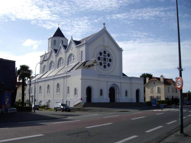Église Saint-Julien de Lons (Lons, 64)