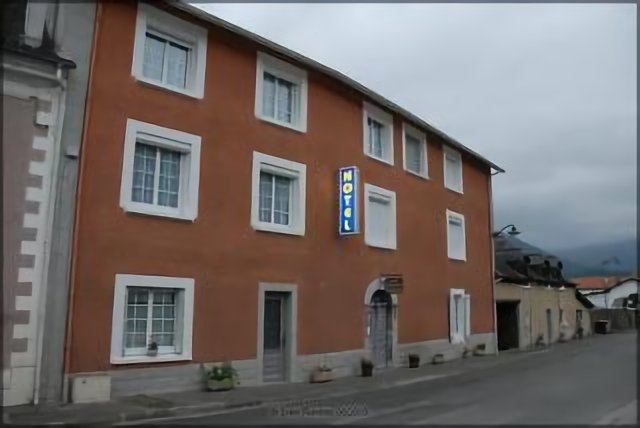 Hotel in Peyrouse