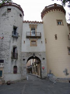 Portal de France, Céret (Pyrénées-Orientales, Languedoc-Roussillon, France)