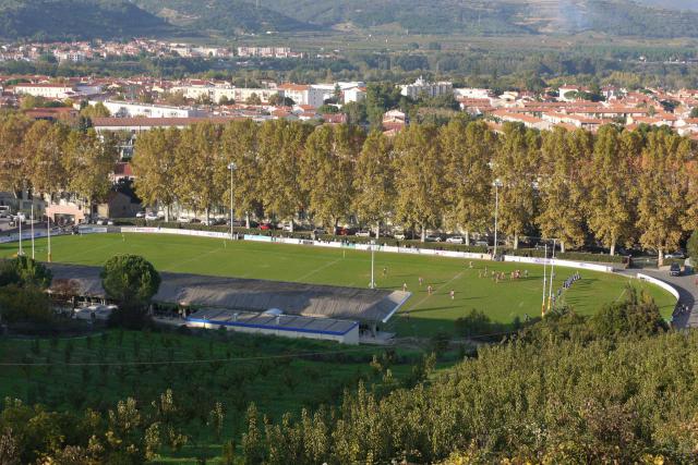 Vue générale du stade Louis Fondecave à Céret