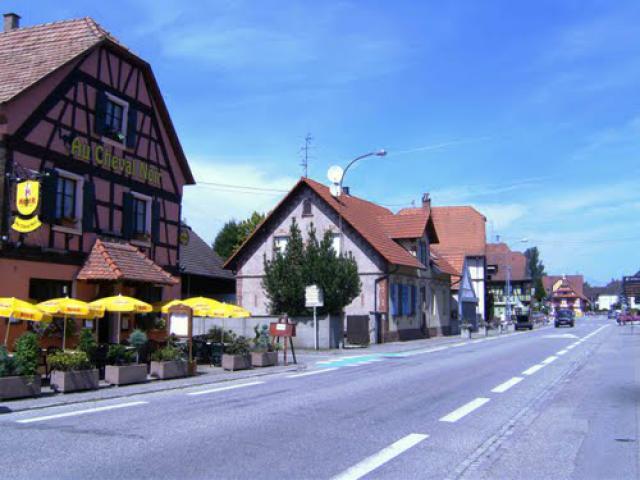 Herrlisheim: Un beau site „www.archicultura.ch“