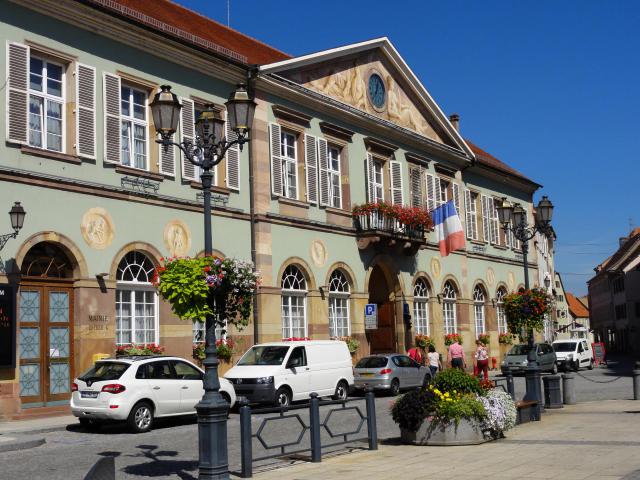 Alsace, Bas-Rhin, Molsheim, Hôtel de Ville (1832), place de l'Hôtel-de-Ville (IA67006105).