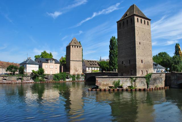 The twin watchtowers of the Ponts Couverts.