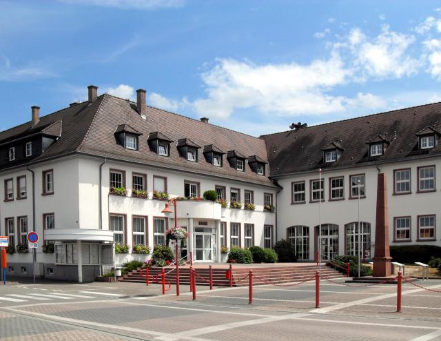 La mairie d'Oberhoffen-sur-Moder
