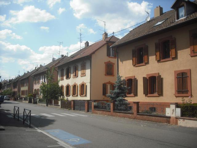 Rue Paul-Cuny, Sélestat, Bas-Rhin, France.