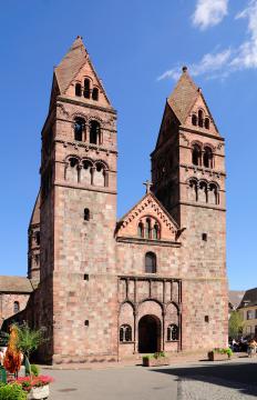Église Sainte-Foy Sélestat: Doppelturmfassade