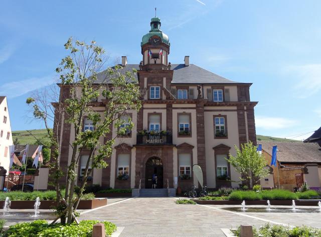 Cet édifice est répertorié dans la base Mérimée, base de données sur le patrimoine architectural français du ministère de la Culture, sous…