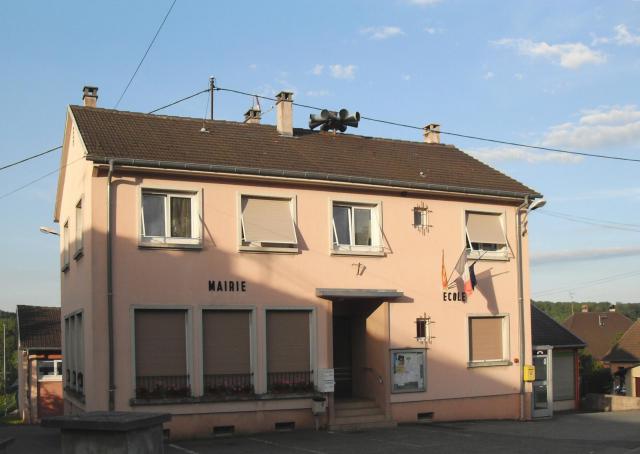 La mairie-école de Strueth