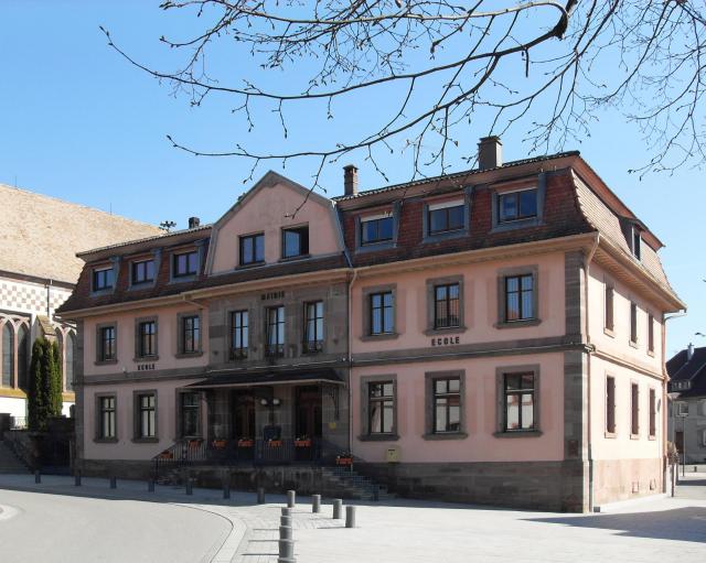 Cet édifice est répertorié dans la base Mérimée, base de données sur le patrimoine architectural français du ministère de la Culture, sous…