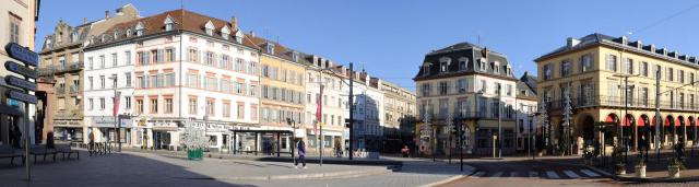 Altstadt: Place de la République.