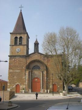 Fontaines Saint Martin l'église édifiée en 1834 par Adrien Gaston de Gast