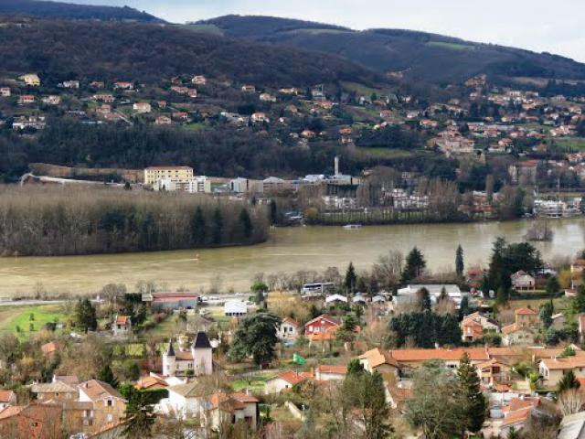 La Saône en crue vue de la Madone