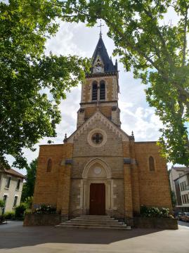 L'église Saint-Louis Roi de Champagne-au-Mont-d'Or (Rhône, France).