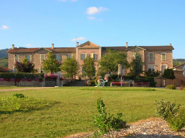 mairie Lantignié, Rhône, FRANCE