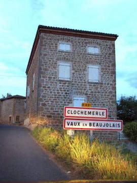 Zvonokosy - Vaux-en-Beaujolais - Clochemerle