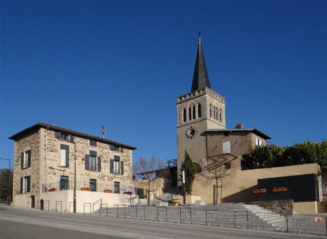 Église de Saint-Cyr-sur-le-Rhône, Rhône, France.