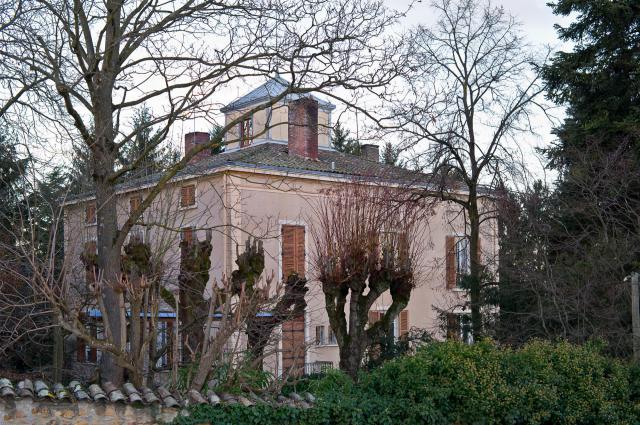 Cet édifice est répertorié dans la base Mérimée, base de données sur le patrimoine architectural français du ministère de la Culture, sous…