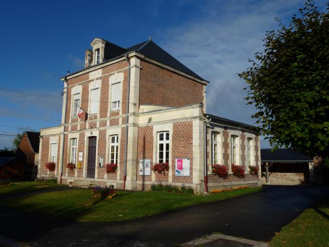 Grandchamp (Ardennes) mairie-école