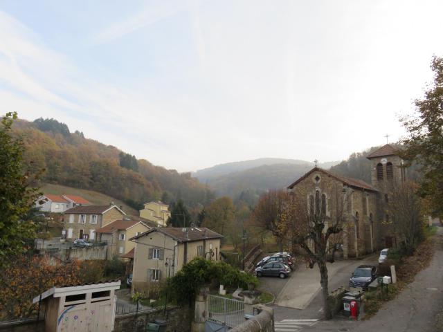 Vue de Saint-Laurent-de-Vaux (Vaugneray, Rhône, France).