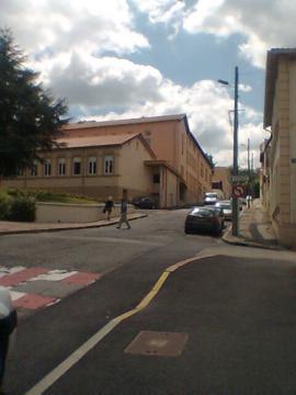 en bas de la rue de Verdun, 69 TARARE