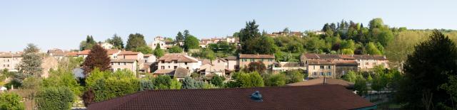 Panoramique de Curis vue de la Montée de l'église