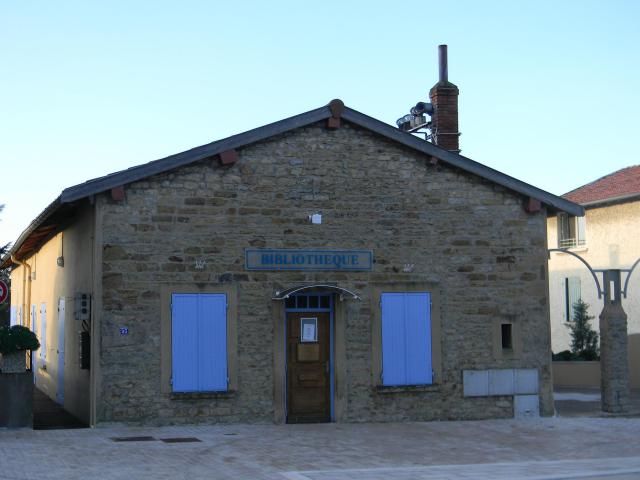 La bibliothèque de Limonest.