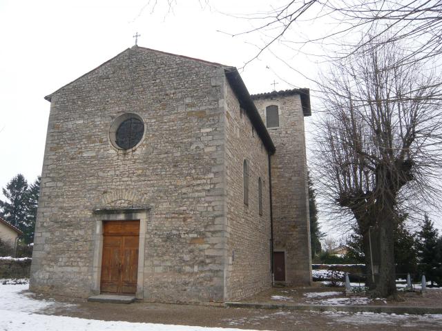 L'église d'Ambérieux (Département du Rhône), France. Photo prise en février 2010.