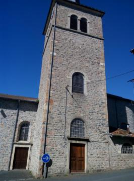 Clocher de l'église Saint-Martin de Lamure-sur-Azergues (Rhône, France).