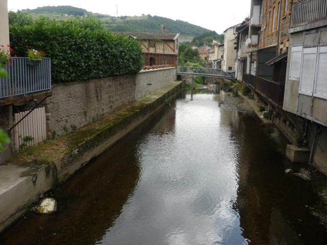 Rivière de la Turdine à Pontcharra-sur-Turdine dans le département du Rhône.