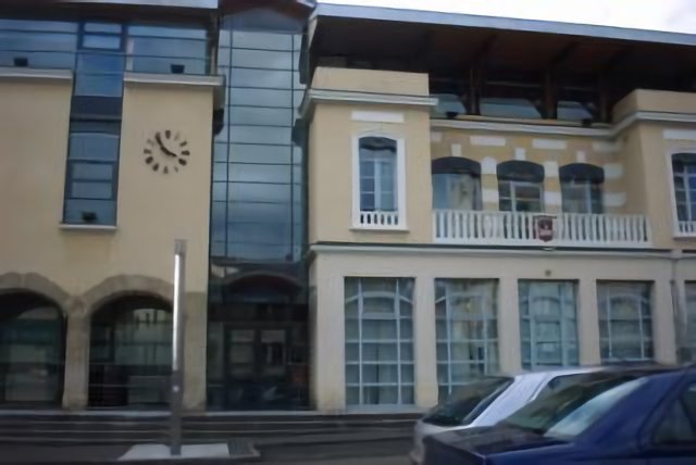 Mairie de St Symphorien sur Coise