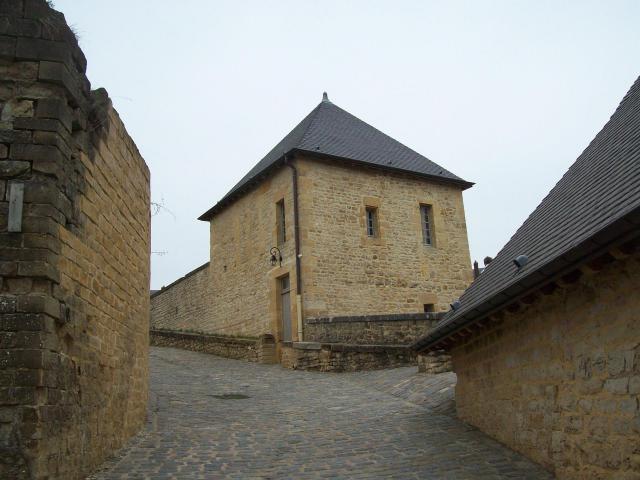 Classé monument historique en 1963, il est le plus grand d'Europe. Turenne y naquit en 1611.