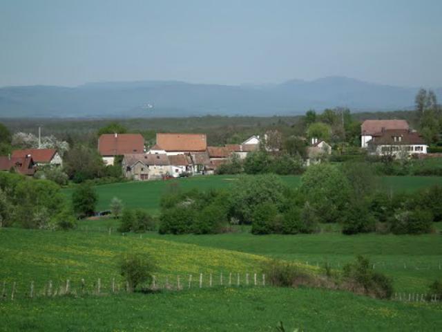 Gouhenans et les Vosges - 9 avril 2011