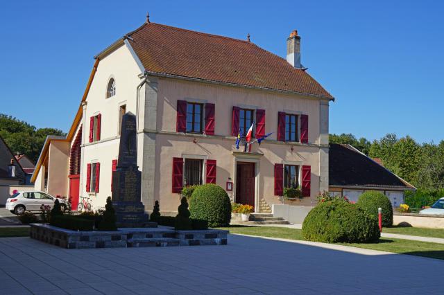 L mairie de Magny-Vernois 70.