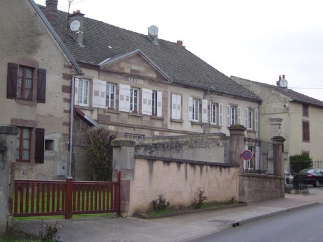 La mairie et l'ancienne école