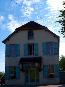 CENANS - LA MAIRIE